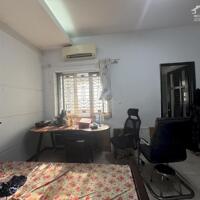 BÌNH THẠNH - NHÀ 4 TẦNG KHU PHÂN LÔ HẺM OTO TRÁNH - DT 77m2 (4 x 19) - GIÁ 11.5T