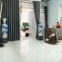 BÁN LỖ NHÀ ĐẤT TRẢNG DÀI SỔ HỒNG RIÊNG ĐƯỜNG THOÁNG, RỘNG SÂN ĐẬU 2 OTO