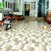 BÁN LỖ NHÀ ĐẤT TRẢNG DÀI SỔ HỒNG RIÊNG ĐƯỜNG THOÁNG, RỘNG SÂN ĐẬU 2 OTO