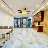 Bán Nhà Chỉ 9 Tỷ Nguyễn Văn Cừ, Gia Thuỵ, Long Biên 56M2-Mt 5M-6 Tầng Thang Máy-3 Thoáng - Full Nt