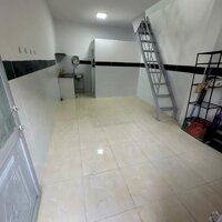 Phòng trọ cực rộng đối diện bệnh viện nhi đồng