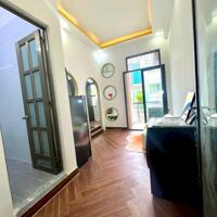 CĂN HỘ BAN CÔNG FULL NT QUẬN 3