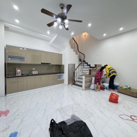 Hàng Xóm Royal City - Thanh Xuân - 34M2 - Mặt Tiền 5M - Lô Góc - View Royal City