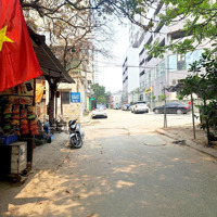 Chỉ 11.6 Tỷ Phân Lô Vỉa Hè Kinh Doanh Đỉnh Mộ Lao! Bán Nhà Phân Lô Vỉa Hè 2 Ô Tô Tránh