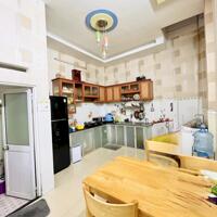 RẺ 10%, Bán nhà chợ Phạm Văn Bạch, 48m2, 2 tầng, 4.4 tỷ TL 0964364745