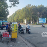 Dãy Trọmặt Tiềnkdbb Cực Sungmặt Tiềnđường D9-Lh Kcn Bàu Bàng ,Diện Tích: 5 X 30 , Gồm 1 Ki Ốt Và 4Pt