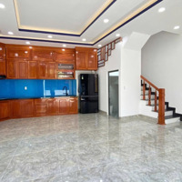 Siêu Phẩm 3 Căn Nhà Gần Biển Nha Trang Tắm Biển Mỗi Ngày Ngang Trên 6M