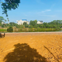 Đất View Hồ, Đường Thông Thoáng Ô Tô Chạy, Là Khu Dân Cư Đông Đúc, Gần Các Dịch Vụ Ngỉ Vui Chơi