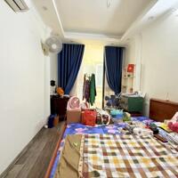 Bán nhà 4 tầng gần 40m2  Ủy Ban huyện Thanh Trì gần CHỈ 5.x tỷ
