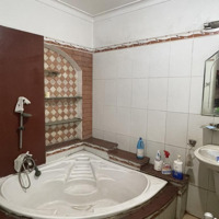 Bán Biệt Thự 130 M2 + Ngang 8 M + Đường 6 M, 3 Tầng + Giá Bán 8,9 Tỷcó Thương Lượng+ Đường Lê Thị Riêng Quận 12