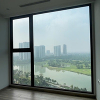 Cần Bán Căn 3 Ngủ Toà Landmark 93M2 Hướng Đông Nam View Sân Golf, Hồ Thiên Nga Giá Bán 8.2 Tỷ