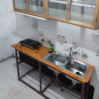 Nhà Cho Thuê 2 Tầng, 42M2 Sàn, 2 Bếp, 2Vs, Cách Hồ Tây 400M, Chợ Nghĩa Đô 200M