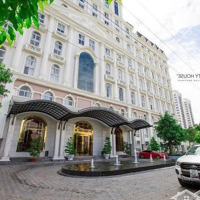 Căn Hộ Cho Thuê Ngắn Hạn, Dài Hạn Đầy Tủ Tiện Ích Giá Cực Tốt Ngay Trung Tâm Quận 7