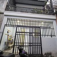 Nhà sổ riêng lầu trệt Kp Đông Ba,- Phường Bình Hòa. - lh 03548300108 e đoàn xem nhà