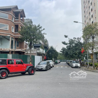 E Gái Hàng Xóm Nhờ Bán Mảnh Đất Cực Đẹp Tại Bát Khối Long Biên. Lô Góc, Ô Tô Chạy Vòng Quanh. Các