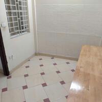 Cho thuê nhà ngõ 1 Bùi Xương Trạch, Thanh Xuân, 4 tầng x 35m2, 3 ngủ, 9 Triệu KD on, ở...