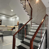 Chính Chủ Bán Gấp Nhà 4 Tầng Mới Đẹp Ở Ngayhẽm Xe Hơicmt8, Hoà Hưng 63M2 Ngang 4.2M - Chỉ 11 Tỷ Nhỉnh