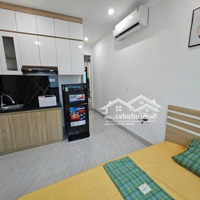 Bán Tòa Căn Hộ Lô Góc Cầu Giấy 70M 6 Tầng 20 Phòng Full Thang Máy Doanh Thu 110 Triệu/Tháng