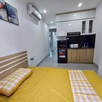 Bán Tòa Căn Hộ Lô Góc Cầu Giấy 70M 6 Tầng 20 Phòng Full Thang Máy Doanh Thu 110 Triệu/Tháng