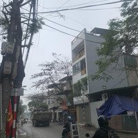 Chính Chủ Bán 40M2 Mặt Đường Phú Diễn Đối Diện Cổng Trường Tài Nguyên Và Môi Trường, Giá Hơn 12 Tỷ