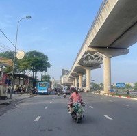 Chính Chủ Bán 40M2 Mặt Đường Phú Diễn Đối Diện Cổng Trường Tài Nguyên Và Môi Trường, Giá Hơn 12 Tỷ