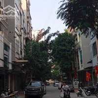 Chính Chủ Bán 40M2 Mặt Đường Phú Diễn Đối Diện Cổng Trường Tài Nguyên Và Môi Trường, Giá Hơn 12 Tỷ