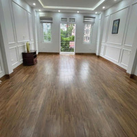 Cho Thuê Văn Phòng Diện Tích 60M² Tại 151 Trung Kính - Cầu Giấy. Giá Chỉ 10 Triệu/Th