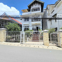 Hạ Giá Thêm 2 Tỷ Villa Đường Ô Tô Lớn Chi Lăng - Ngay Trung Tâm Phường 9
