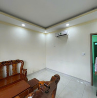 Cho Thuê Nhà 3 Lầu 4 Pn Có Máy Lạnh Tại Khu Dân Cư Phúc Đạt, Giá Bán 9 Triệu Tháng