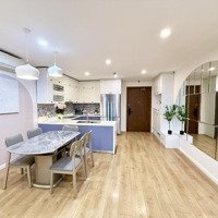 Cần Bán! Căn Hộ Chung Cư Kosmo Tây Hồ: 2 Phòng Ngủ 75M2, Đầy Đủ Nội Thất, Dịch Vụ Tiện Ích, Nhà Mới Đẹp