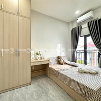 Cho Thuê Chdv Mới Xây, Ban Công, Thang Máy, Full Nội Thất Gần Công Viên Lê Thị Riêng