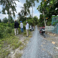 Đất Vườn Mặt Tiền Kênh Khu Vực Phát Triển Dân Cư Đông Điện Nước Đầy Đủ Giá Rẻ