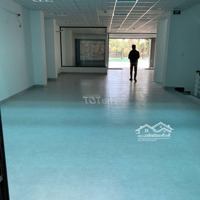 Cho Thuê Nhàmặt Tiềncách Mạng Tháng Tám, P7. Dt: 10X20M. 1 Trệt 2 Lầu Trống Suốt. Giá 60 Triệu/Tháng.