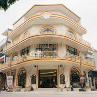 Siêu Hiếm ! Cho Thuê Mbdk Phố Nguyễn Đình Thi View - Hô Tây , Diện Tích: 250M2 X 4 Tầng ,Mt 16M Siêu Rộng