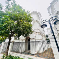 Cần Bán Căn Biệt Thự Ngọc Trai 2 Vin Ocp1 Gia Lâm Sát Mặt Hồ Giá Tốt Nhất Thị Trường