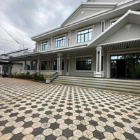 Biệt Thự Sân Vườn Giữa Tp Thủ Đức,Diện Tích2000M, 2 Tầng Gần Lê Văn Việt, Giá Bán 50 Tỷcó Thương Lượngbất Chấp