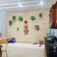 Nhà Dân Xây 4 Tầng - Đường 12M - Tại Thư Trung - Văn Cao
