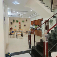 Nhà Dân Xây 4 Tầng - Đường 12M - Tại Thư Trung - Văn Cao