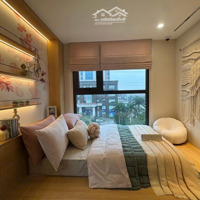 Bán Căn 2 Ngủ 1 Vệ Sinh The Charm Hà Đông,54M2, 4,7 Tỷ, Full Nội Thất, Vay Bank 70%, Ck 3%