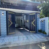 Nhà cấp 4, 150m2, xây kiên cố, Củ Chi, SHR, Giá 1 tỷ 060.