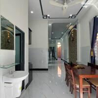 Nhà cấp 4, 150m2, xây kiên cố, Củ Chi, SHR, Giá 1 tỷ 060.