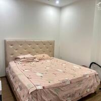 Cho thuê căn hộ Vinhomes Skylake, 2 ngủ, view hồ điều hòa, giá 23tr