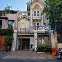 Cho Thuê Biệt Thự View Đẹp Tại Đường Thảo Điền, Thủ Đức, Hcm, 68 Triệu, 140M2