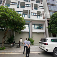 Cho Thuê Nhà Mp Tố Hữu, Tsq Galaxy. Vị Trí Đắc Địa.diện Tích100M,Mặt Tiền5,5M, 6 Tầng Thang Máy. Giá 60 Triệu