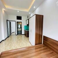 Cần bán CCMN ngõ Chợ Khâm Thiên, Đống Đa, 60m2, 6T thang máy, 9.4 tỷ