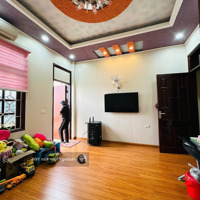 Ôi Trời! Mặt Ngõ Pl Tôn Đức Thắng Ô Tô Quay Vòng, Dừng Đỗ Trước Nhà, Lô Góc, Ô Chờ Thang Máy