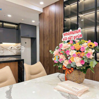 Bán Căn Hộ Chung Cư Midtown Phú Mỹ Hưng, 14,5 Tỷ, 129M2, Giá Ưu Đãi, Uy Tín