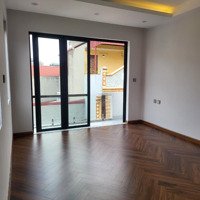 Chủ Cần Bán Nhà 62 M2, 5 Tầng, Mặt Tiền 4 M . Chủ Rao Bán 13,3 Tỉ ( Cócó Thương Lượngchút )