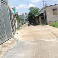 Nhà mới 1 trệt 1 lầu 88m thổ cư 60m (5 x 17) sát chợ Thái Hoà Tân Uyên BD giá 2,8 tỷ