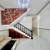  Kẹt tiền ra gấp căn nhà 1 lầu Phía sau An SƯơng,Bà Điểm,Hóc Môn 56m2 790Tr, Đã có Sổ Riêng